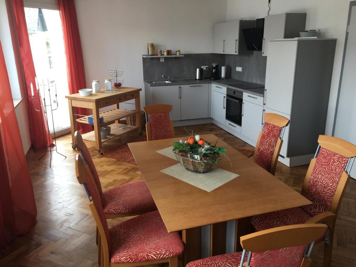 Ferienwohnung Backes 埃特灵恩 外观 照片