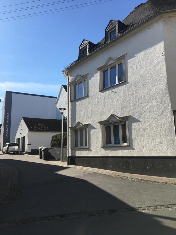 Ferienwohnung Backes 埃特灵恩 外观 照片